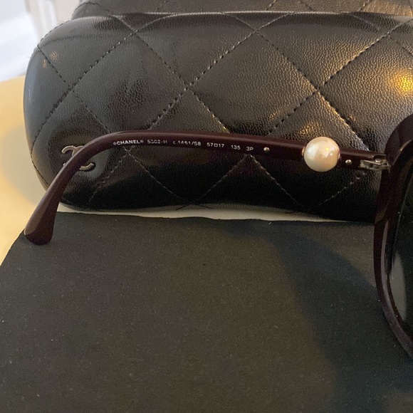 Chanel polarized sunglasses - Picture 6 of 7